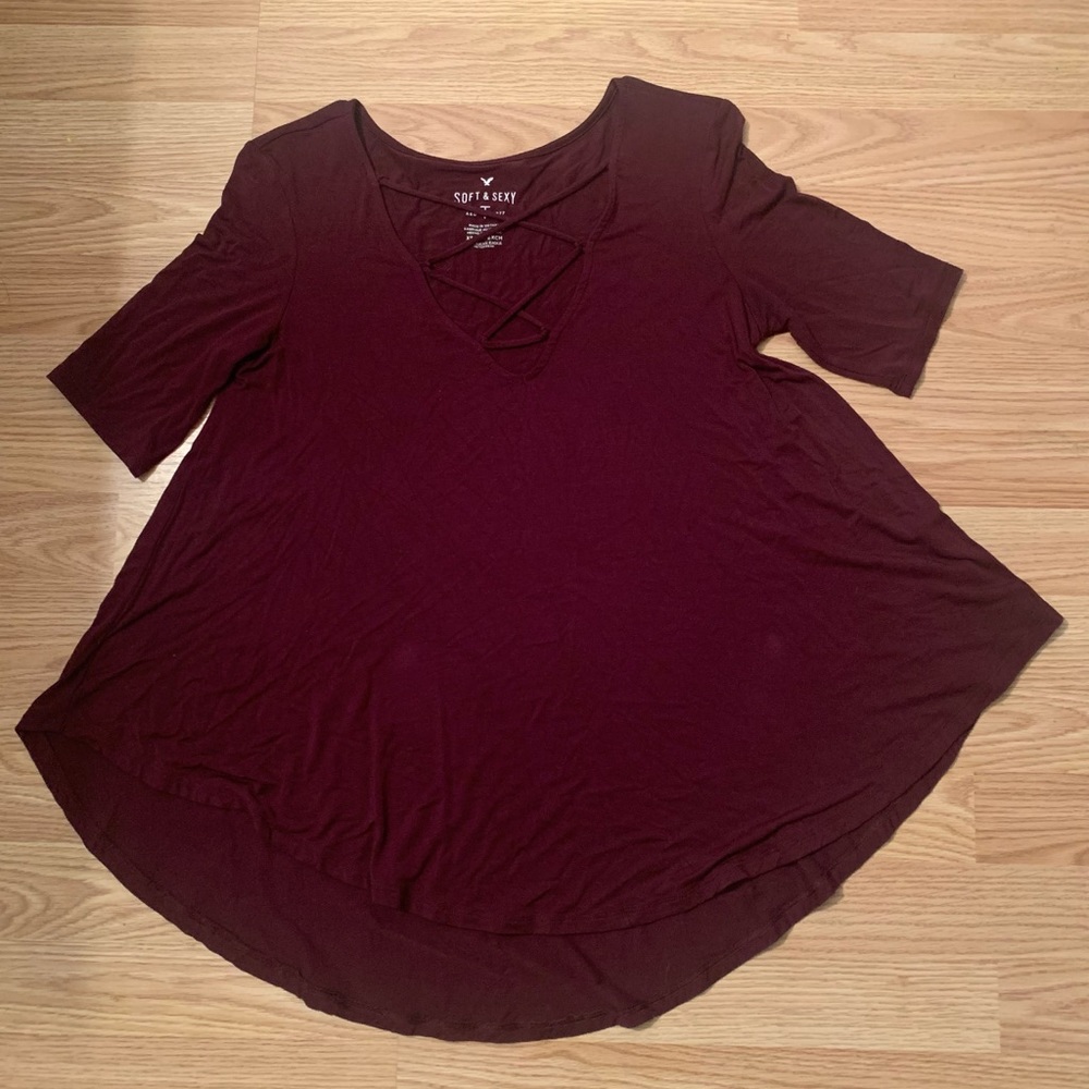 American Eagle Soft & Sexy Tee